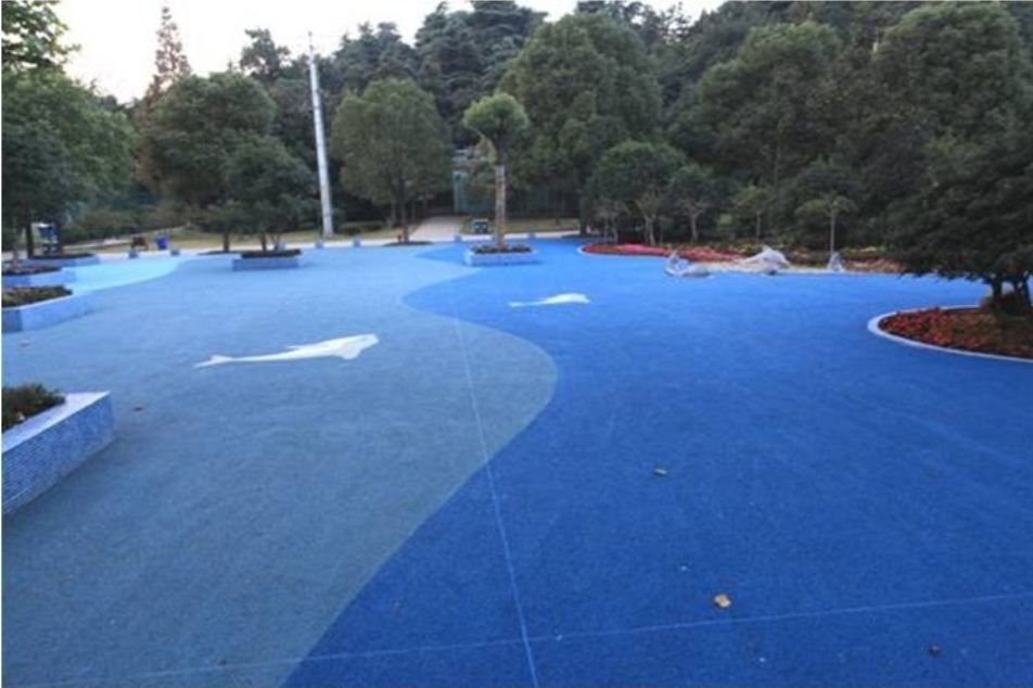 游樂(lè)園彩色透水混凝土